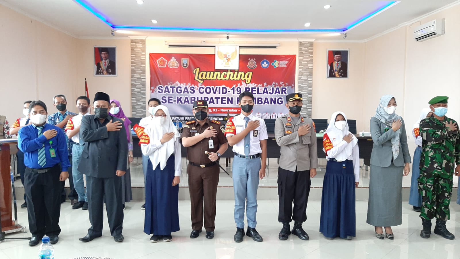 KEPALA KEJAKSAAN NEGERI REMBANG MEMBUKA DAN MENGUKUHKAN KEGIATAN LAUNCHING SATGAS COVID 19 PELAJAR SE KABUPATEN REMBANG