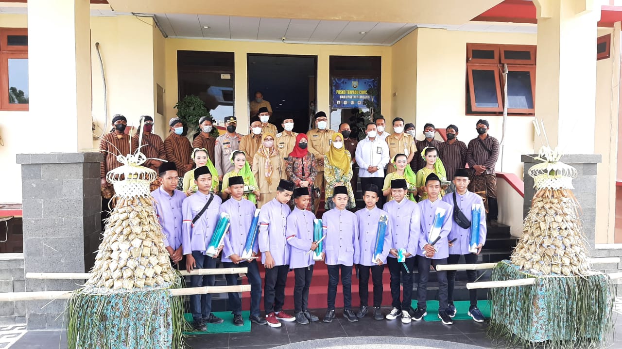 TRADISI SYAWALAN DI KABUPATEN REMBANG